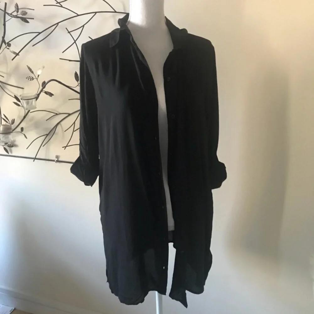 NWT Bleu Rod Beattie Black Button Front Long Shirt Swim Cover Up Size Medium